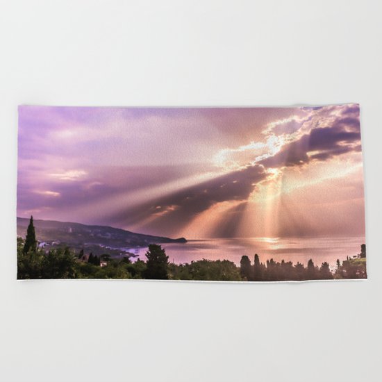 Sea sunrise Beach Towel
