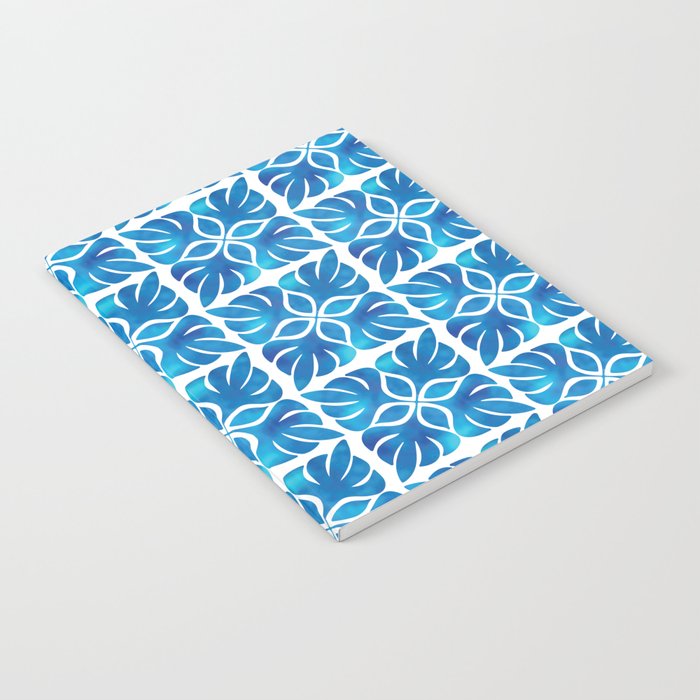 Beautiful and Classic Chinoiserie Blue and white pattern Notebook