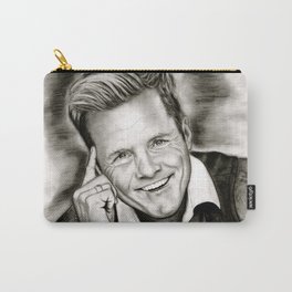 Dieter Carry-All Pouch