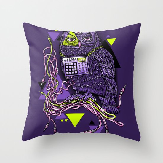 DiscOwl 6c Throw Pillow
