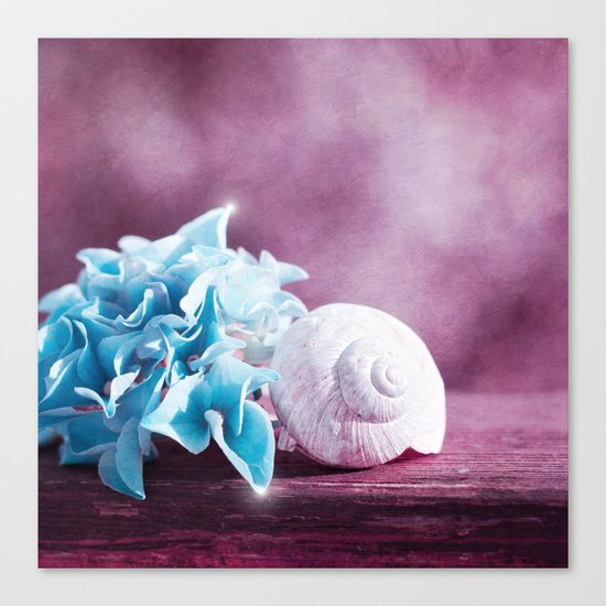 LITTLE TREASURES Canvas Print