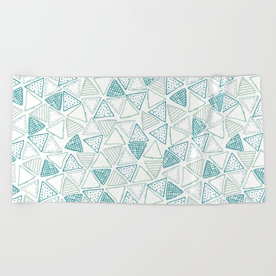 Triangular Pattern Beach Towel
