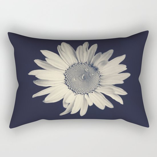 Daisy Rectangular Pillow