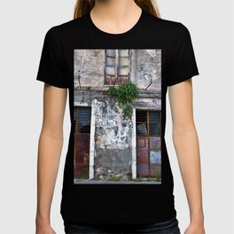 Old Sicilian facade of Taormina T Shirt