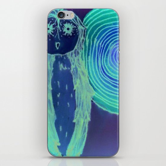 owl iPhone & iPod Skin