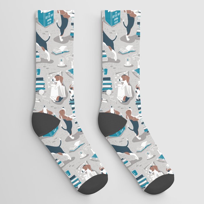 Life is better with books a hot drink and a friend // grey background brown white and blue beagles and cats and turquoise cozy details Socks