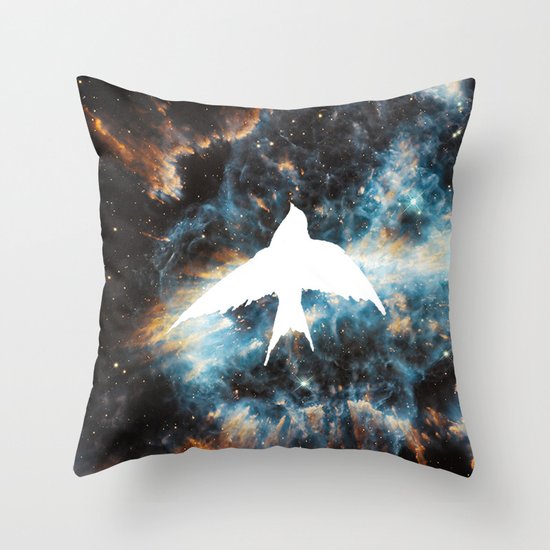 caelum nox Throw Pillow