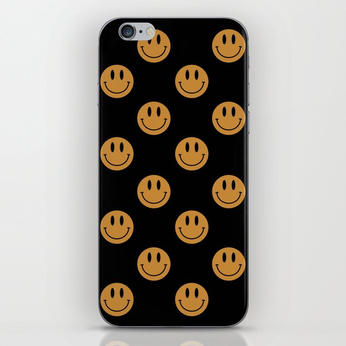 Smilely Face iPhone Skin