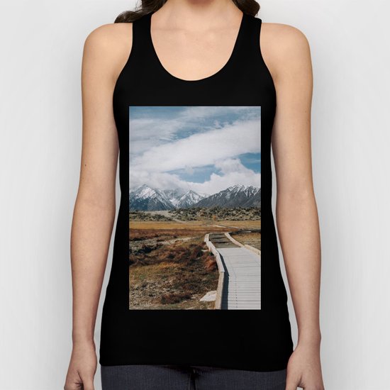 SIERRA MOUNTAINS ADVENTURE Unisex Tank Top