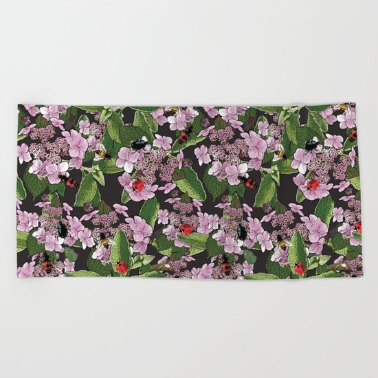 Floral insects pattern Beach Towel