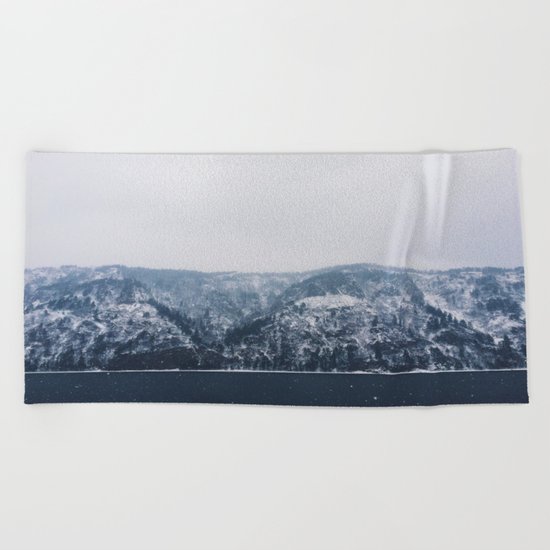 Winter is coming Beach Towel