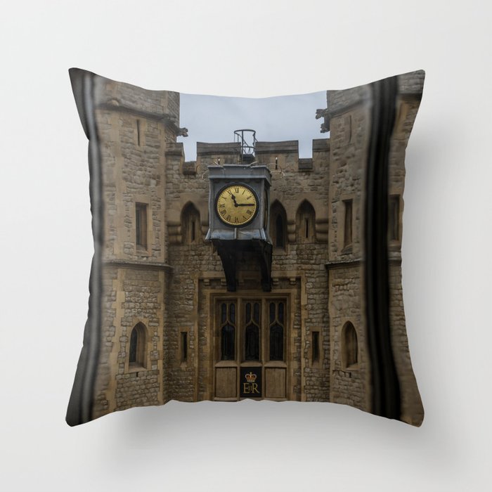 Crown towers pillows cheap