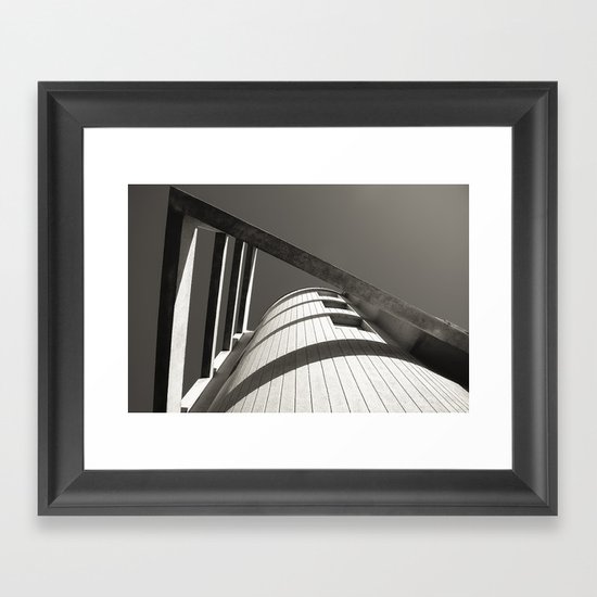 IN POINT Framed Art Print