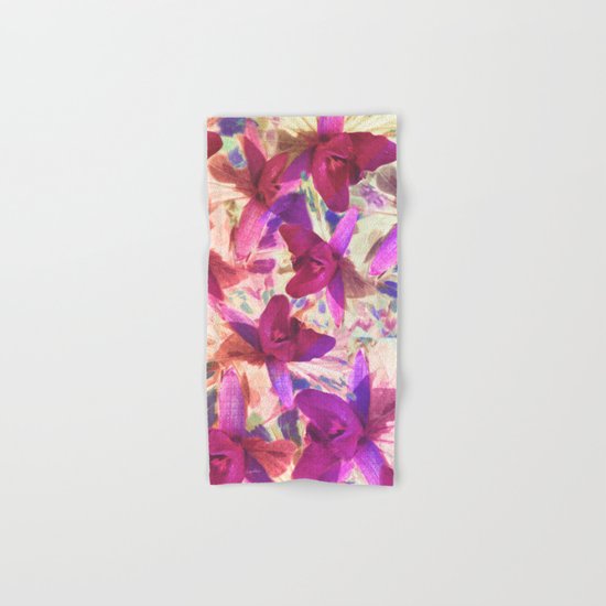 Love on Windy Hill Hand & Bath Towel