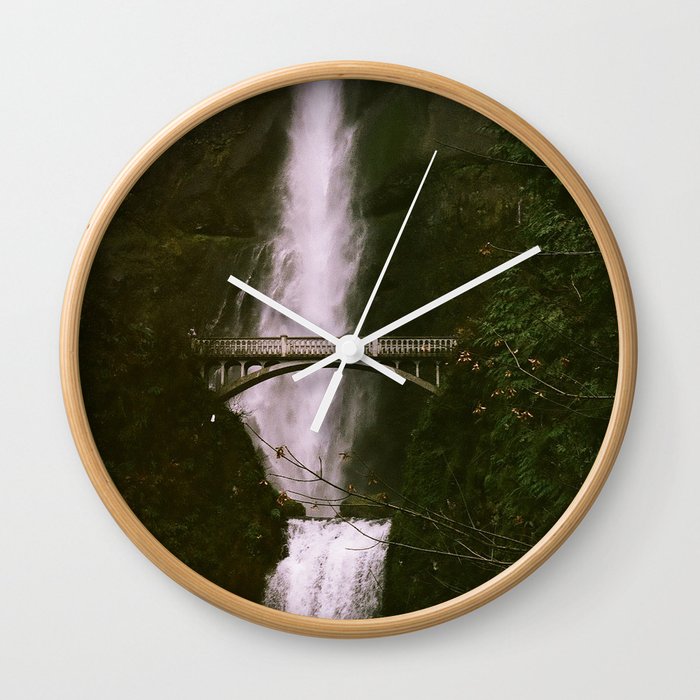 Multnomah Falls, Oregon Wall Clock