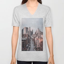 New York City Skyline | Morning Fog | Travel Photography in NYC #2 V Neck T Shirt