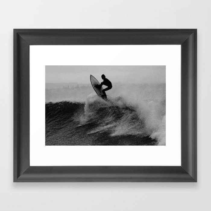 Surf black white Framed Art Print