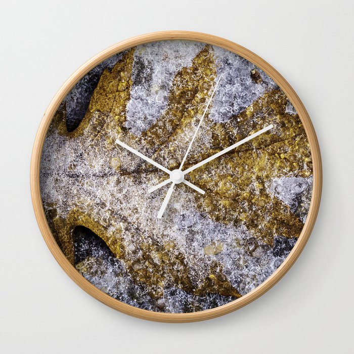 frozen Wall Clock