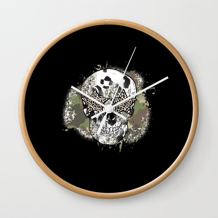 Skull with star eyes camouflage leopard Wall Clock