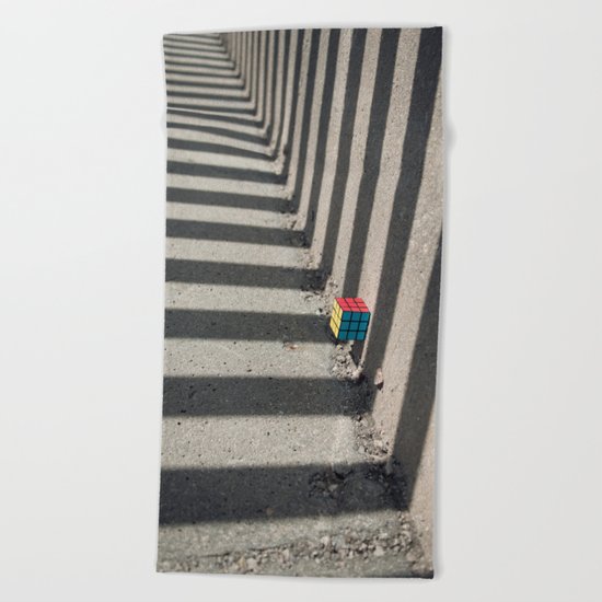 Rubik shading stripes Beach Towel