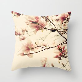 Magnolia skies Throw Pillow