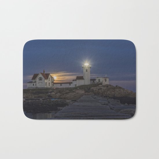 Full moon rising over Eastern point Lighthouse. Bath Mat