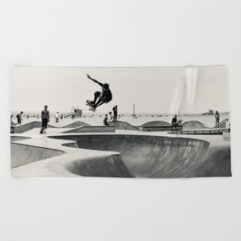 Skateboarding Print Venice Beach Skate Park LA Beach Towel