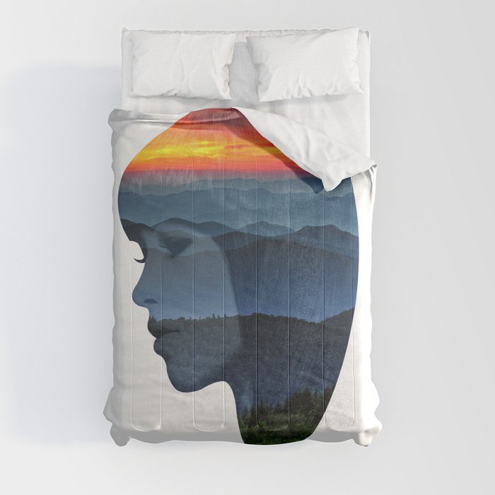 Sunsets on the Mountains Comforter