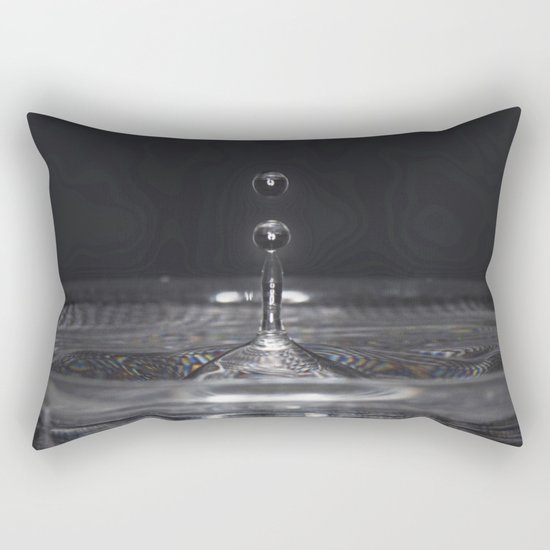 Water Drop's Rectangular Pillow