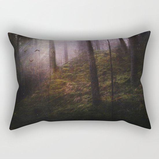 Travelling darkness Rectangular Pillow