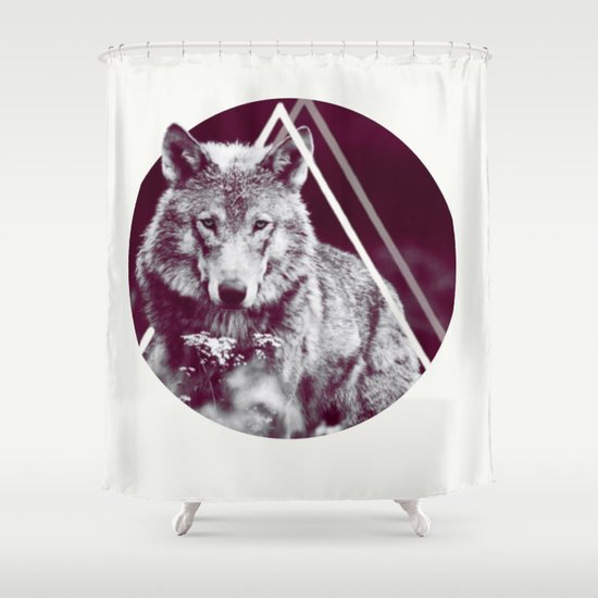 WOLF I Shower Curtain