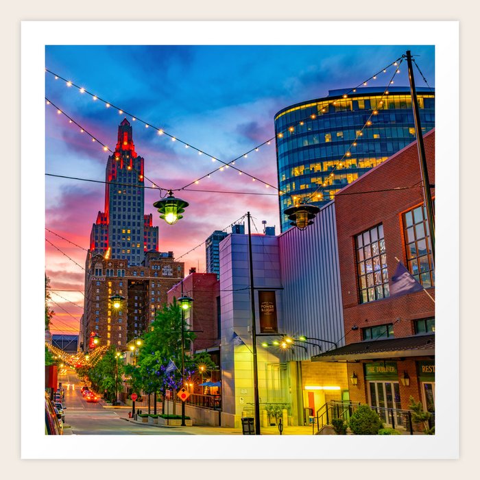 Electric Sunset In Kansas City Power And Lights District Square