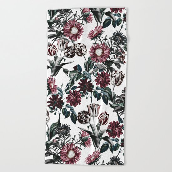 VINTAGE GARDEN VIII Beach Towel