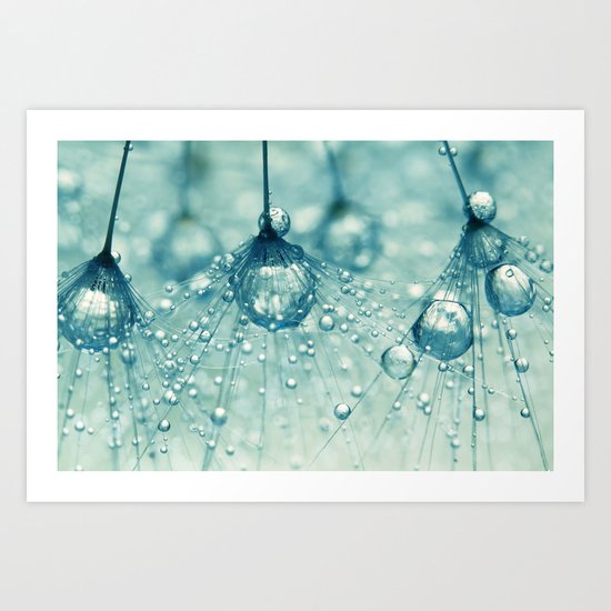 Sparkling Dandy Drops Art Print