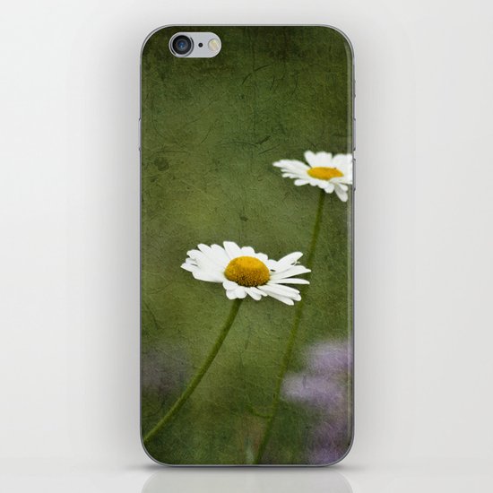 Daisy Chain 2 iPhone & iPod Skin