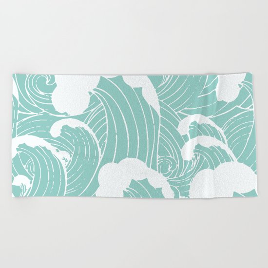 Refreshing waves Beach Towel