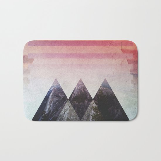 Fractions B00 Bath Mat