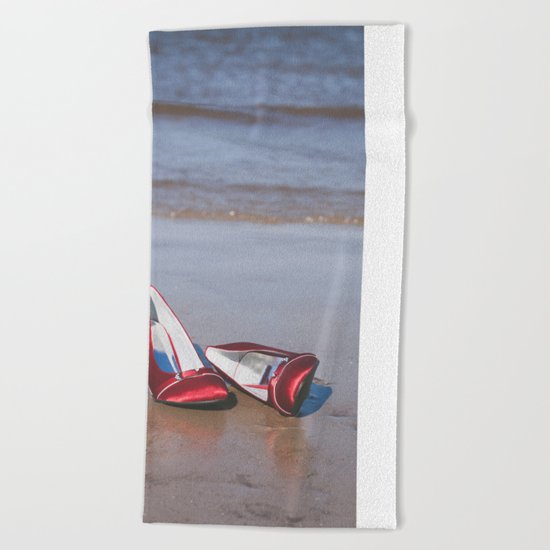 Red High-Heeled Shoes Beach Towel