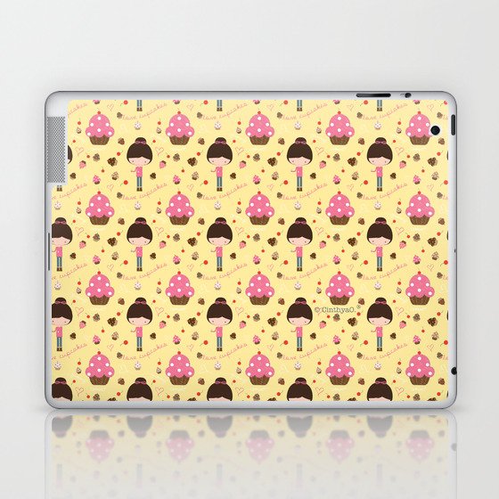 I love cupcakes! Laptop & iPad Skin