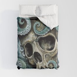 Please my love, don't die so far from the sea... Duvet Cover
