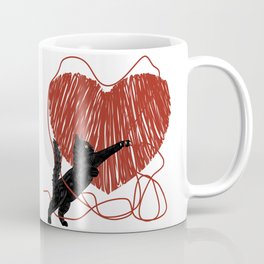 Black cat unravelling heart Mug