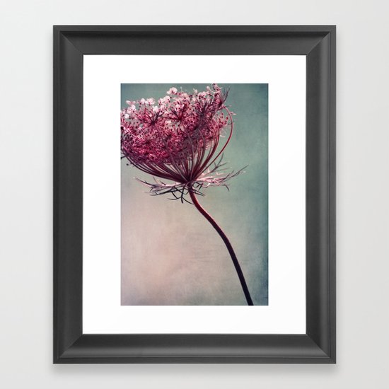 wild beauty Framed Art Print