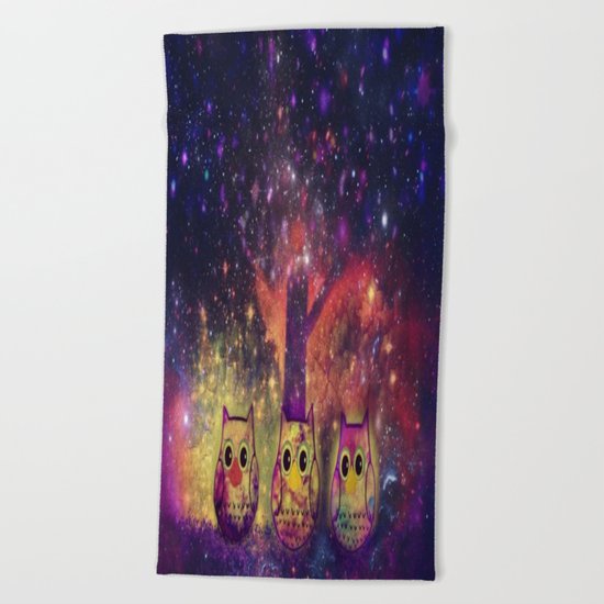 owl space-218 Beach Towel