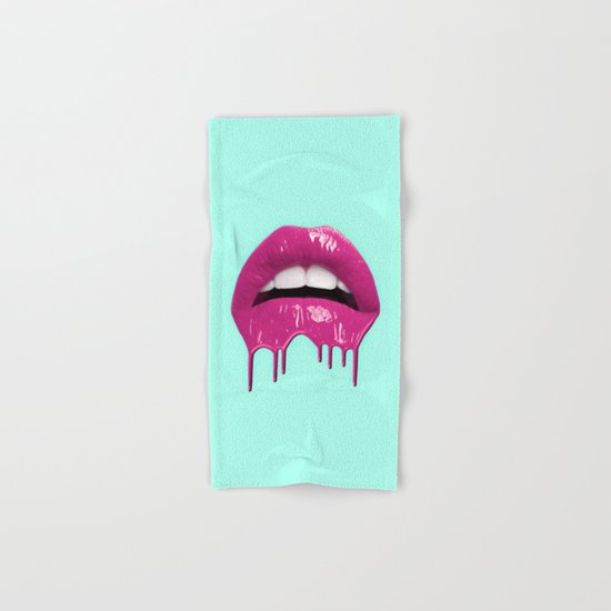 MELTING LIPS Hand & Bath Towel