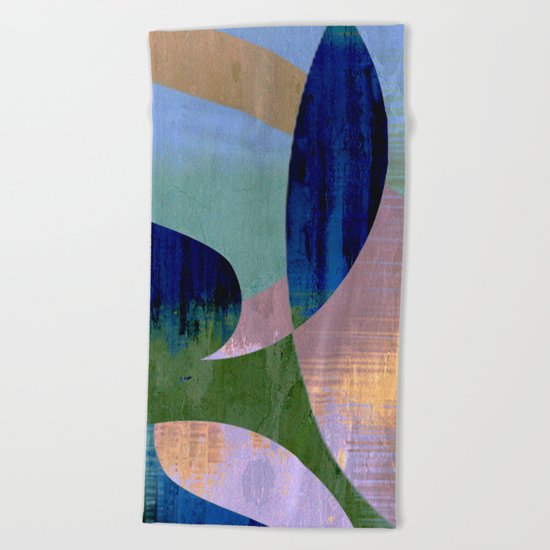 ijamo VII Beach Towel