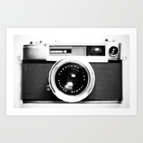 Camera Vintage Art Print