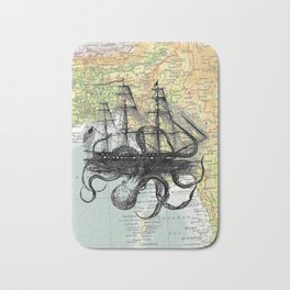 Octopus Attacks Ship on map background Badematte