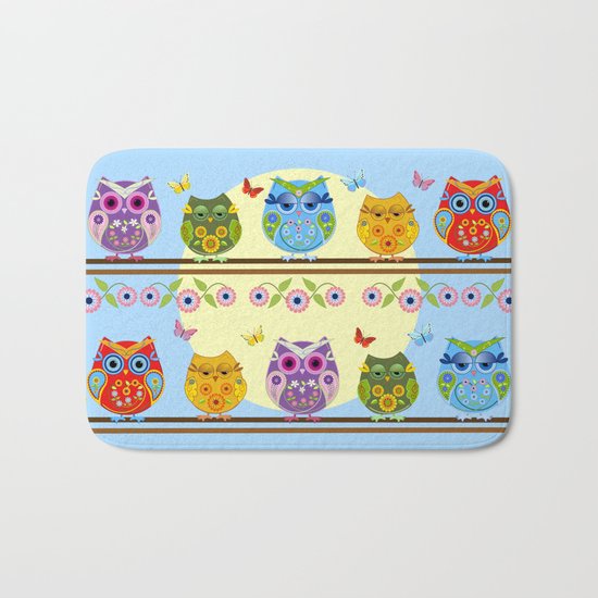 Chilling Summer owls Bath Mat