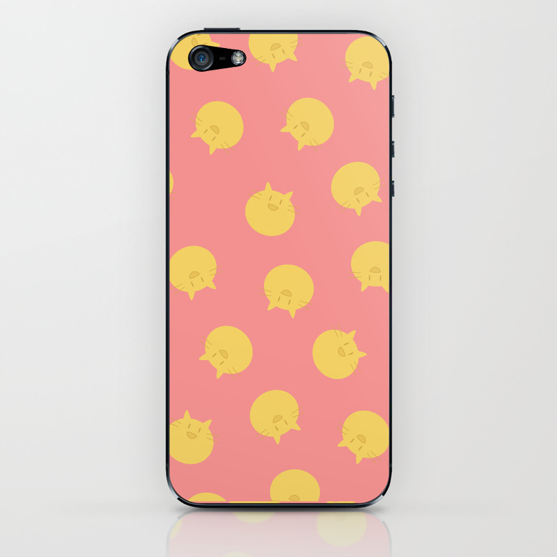 Wallpaper Armin Futon Shingeki Kyojin Chuugakkou Iphone Skin By Teeworthy For iPhone