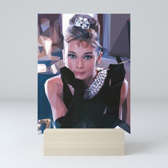 'Audrey Hepburn' Low Poly Triangle Artwork Art Print Mini Art Print